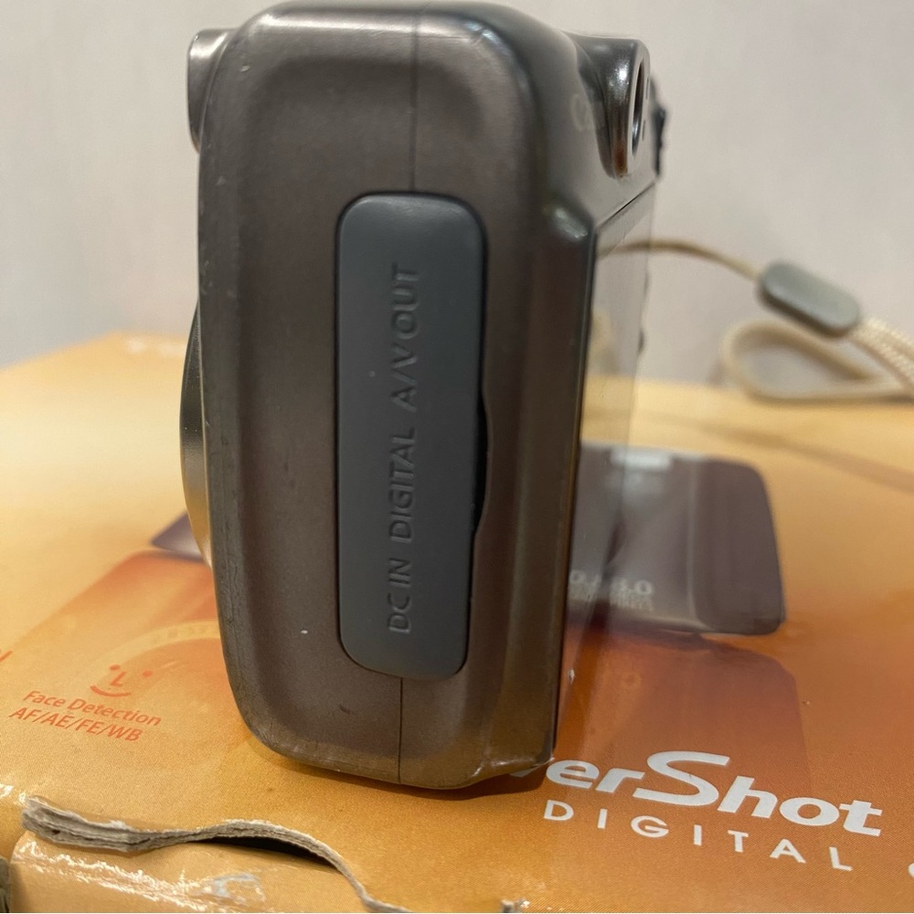 COMPLETE Canon PowerShot A590 IS Digital Camera Bundle - Tested & Working - Picture 4 of 15